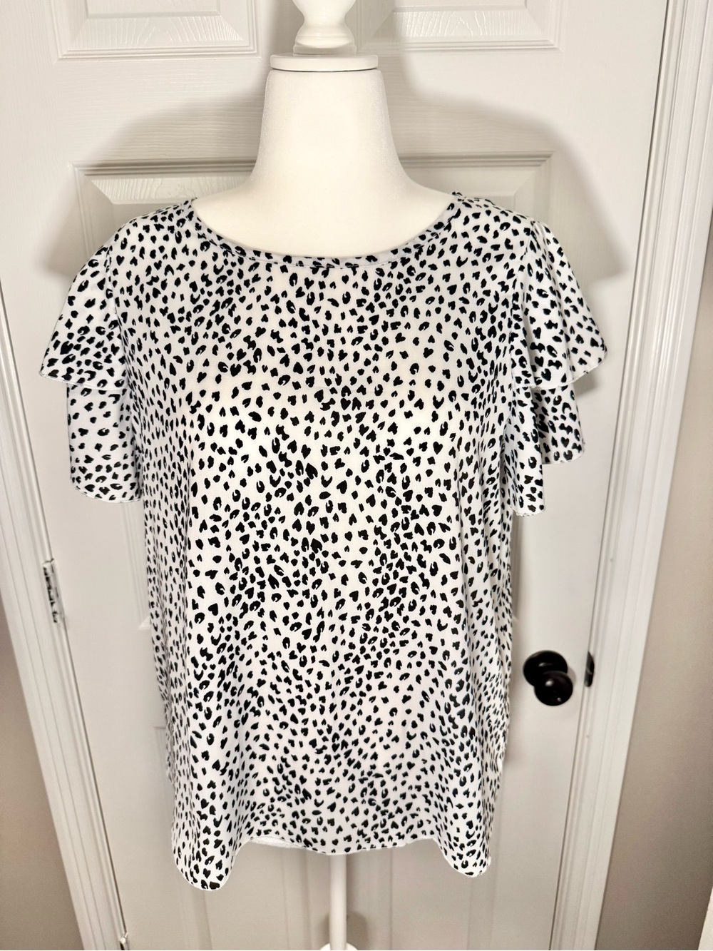 Black and White Leopard Print Flutter Sleeve Top - Women
